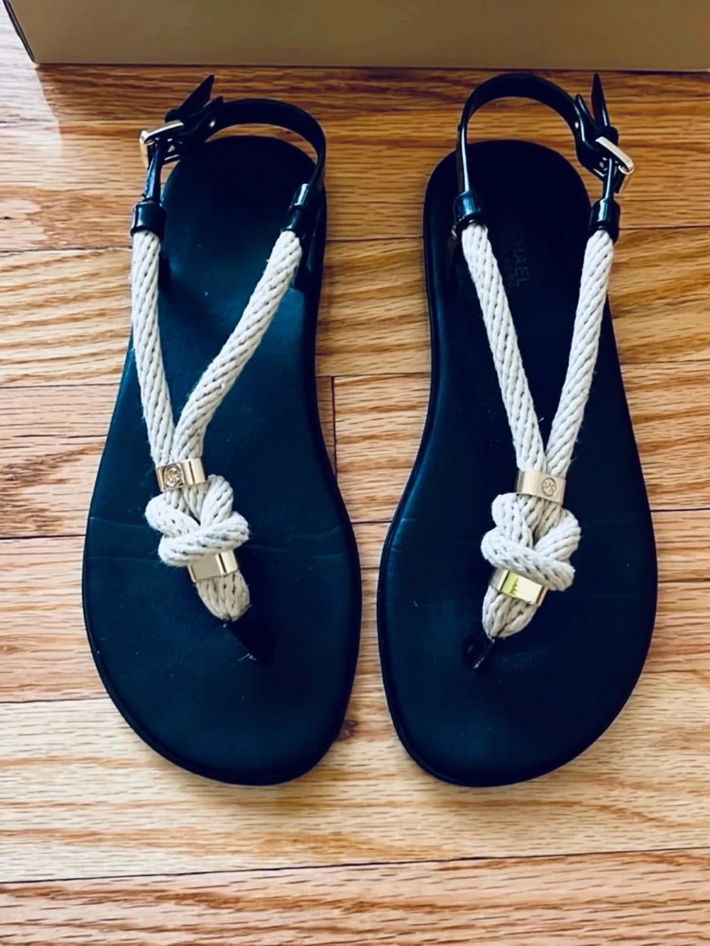 Michael Kors black holly jelly sandal rope size 7 - Picture 2 of 6
